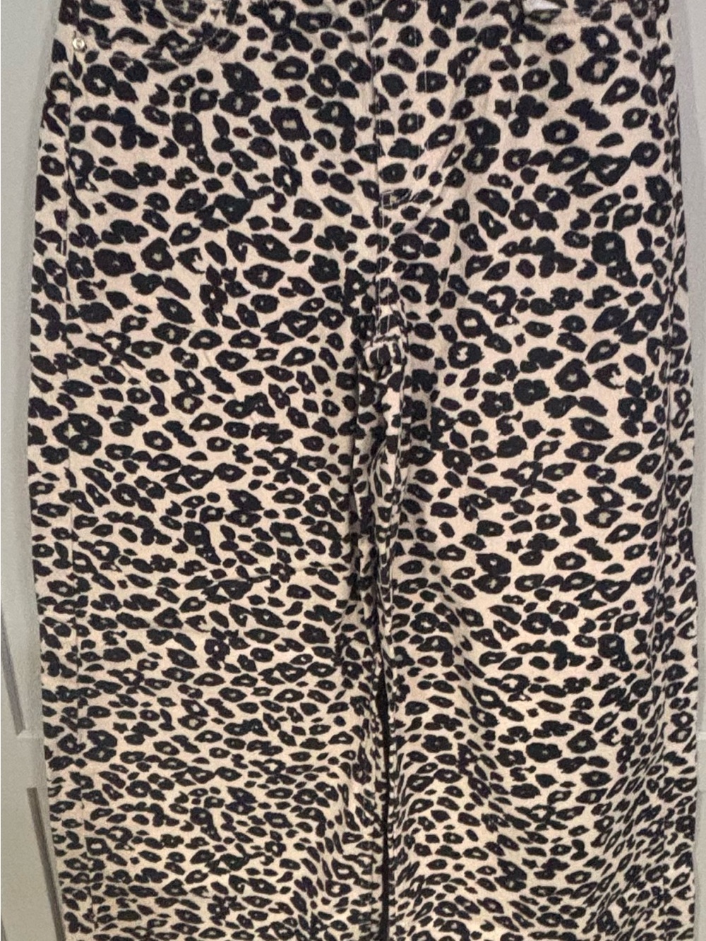 Zara Black Leopard Print Wide Leg Denim Jeans  NWOT Size 4
